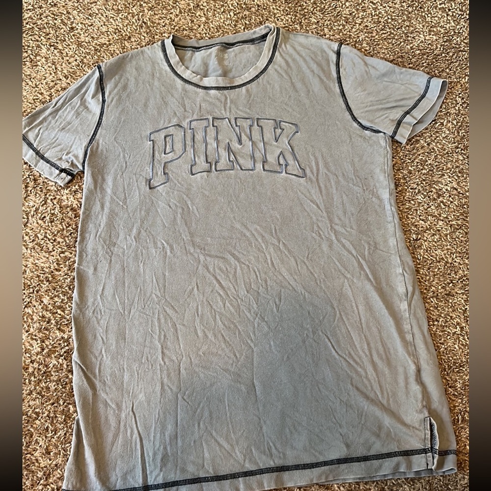 PINK Campus Tee